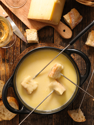 Classic Cheese Fondue Recipe