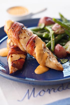 Bacon-Wrapped Chicken Breasts with Chile Cheese Sauce Thumbnail