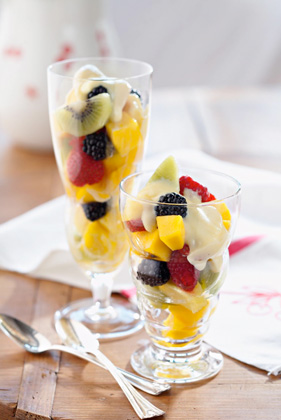 Fresh Fruit Salad with Creamy Custard Sauce Recipe