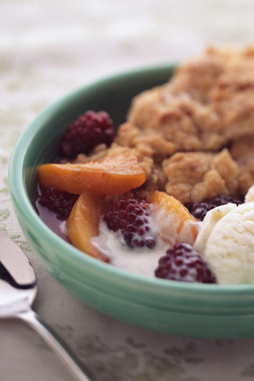 Blackberry and Peach Cobbler Recipe