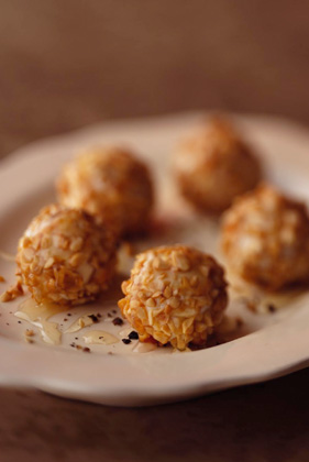 Honey-Nut Goat Cheese Balls Thumbnail