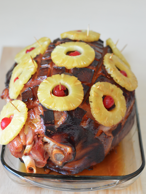 Holiday-perfect baked glazed ham Recipe 