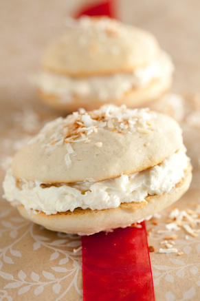 Coconut Whoopie Pies Recipe