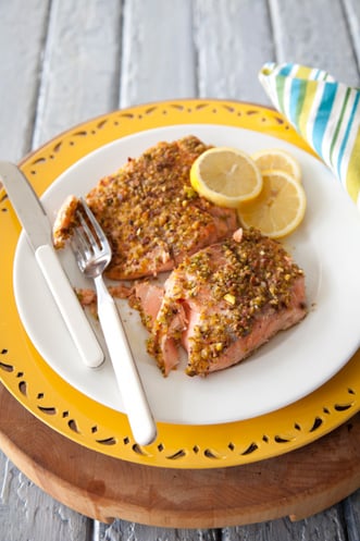 Pistachio Crusted Salmon with Lemon Cream Sauce Thumbnail