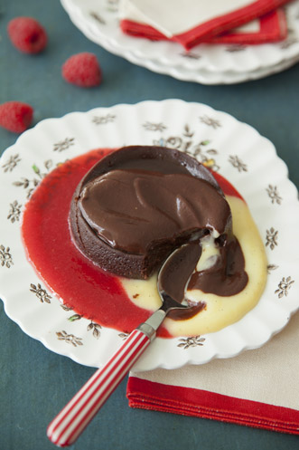 Chocolate Molten Love Cake Recipe