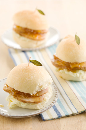 Fig Balsamic Pork Tenderloin Sliders Thumbnail