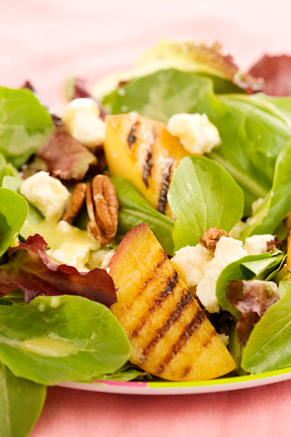 Grilled Peach Salad Recipe