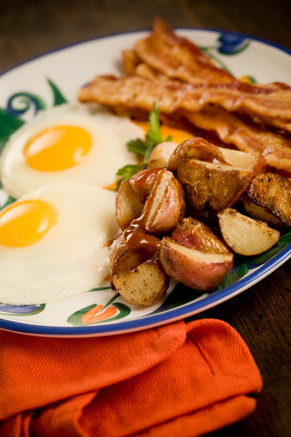 Skillet Baked Eggs with Potatoes and Bacon - Laughing Spatula