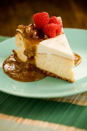 Cheesecake With Praline Sauce Thumbnail