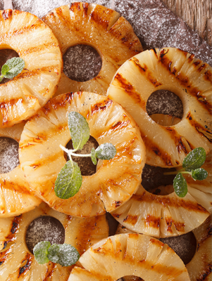 Grilled Pineapple Pound Cake Thumbnail