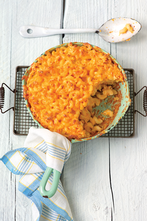 Paula Deen Cuts the Fat: The Lady’s New Cheesy Mac Recipe