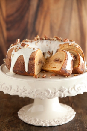 Paula Dean Vintage Ceramic Bundt Cake/ Jell-O Mold Cream Colored & Brown  Flowers