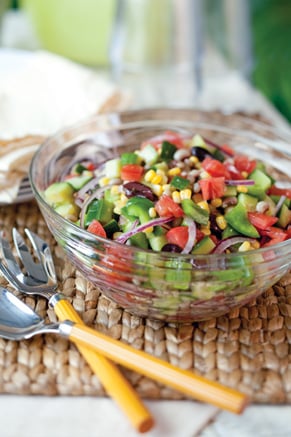 Black-Eyed Pea Greek Salad Thumbnail