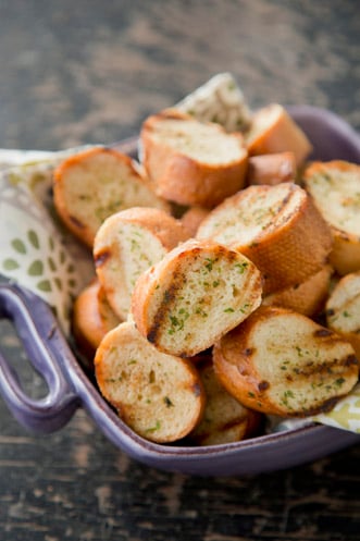 Easy Garlic Bread Thumbnail