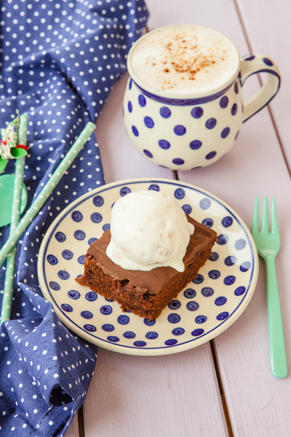 Texas Sheet Cake with Chocolate Fudge Frosting Recipe