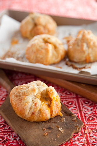 Cheeseburger Puff Pastry Pockets