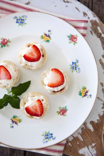 Strawberry Tiramisu Bites Recipe