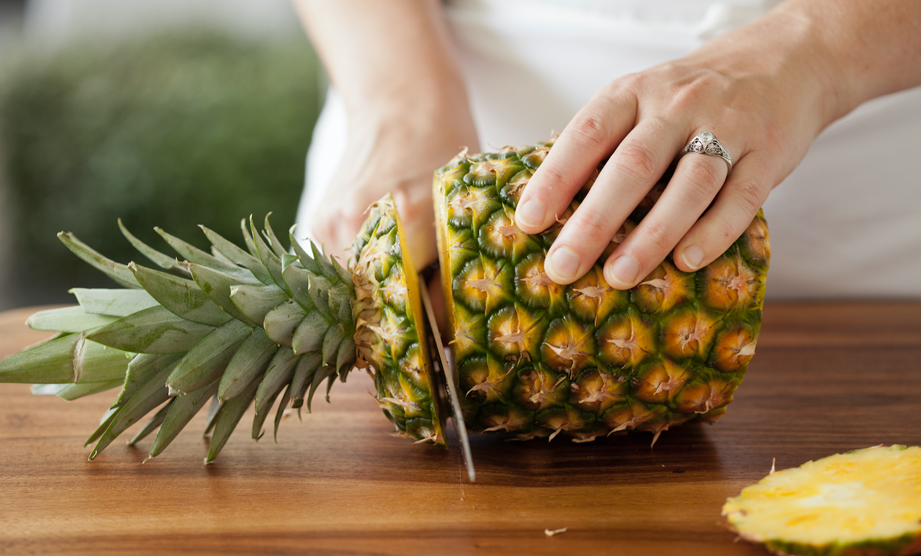 How-To: Prep a Pineapple