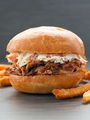 Smoked Pulled Pork Butt Sandwiches