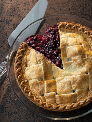 Cranberry-Raisin Pie - Paula Deen