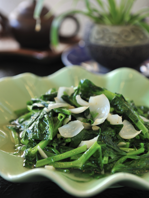 Sautéed Spinach and Onions