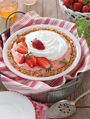 Strawberry Chiffon Icebox Pie Thumbnail