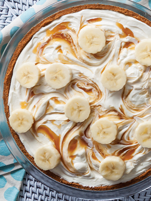 Banana Caramel Cheesecake Pie