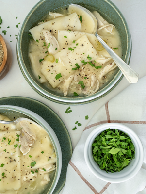 Easy Southern Chicken and Dumplings Recipe