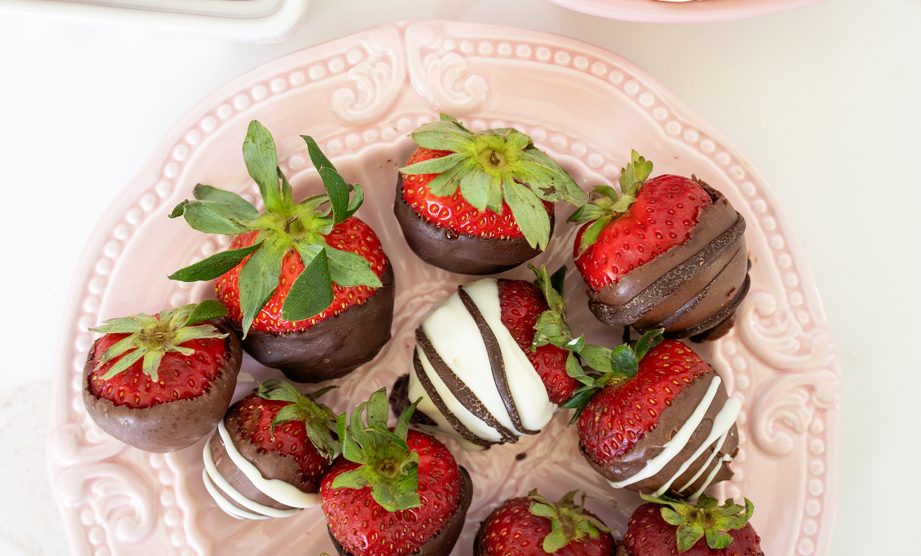 12 Romantic Valentine's Day Dessert Recipes